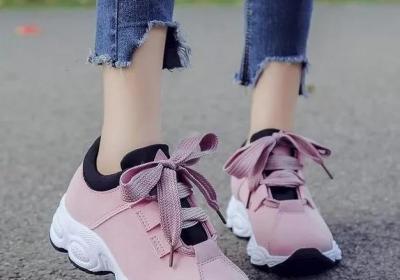 时尚休闲女鞋春夏百搭（小熊女鞋舒适百搭）
