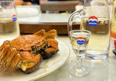 吃螃蟹可以喝酒吗原创