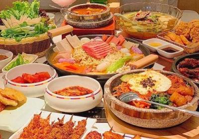 一句简单晒美食的句子，适合朋友圈发美食的文案原创