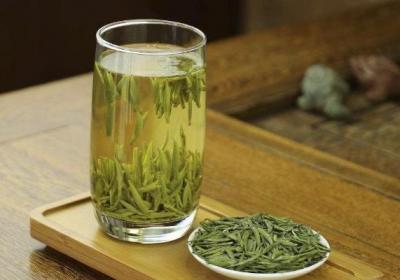 体内湿气重，应该多喝什么茶呢？