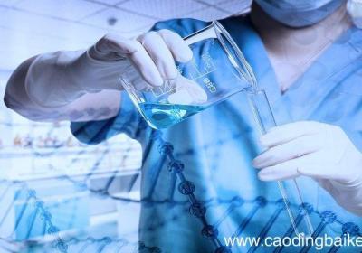 铁和硝酸银溶液反应的化学方程式 铁和硝酸银溶液反应的化学方程式是什么