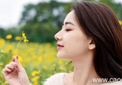 怎样判断自己皮肤属于哪种肤质 用什么方法来判断自己皮肤属于哪种肤质