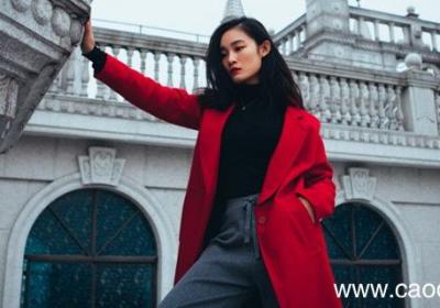新买的衣服掉黑毛怎么处理 衣服掉黑毛怎么办