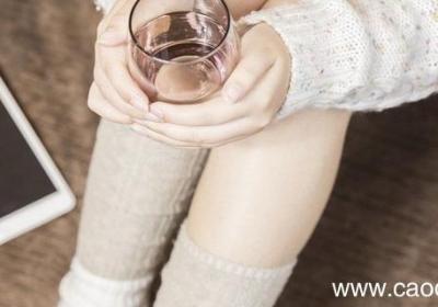 毛衣搭配什么裤子好看毛衣搭配什么裤子