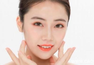 怎么去除黑头和毛孔粗大去除黑头和毛孔粗大的方法