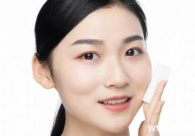 卸妆水的正确用法 卸妆水如何使用