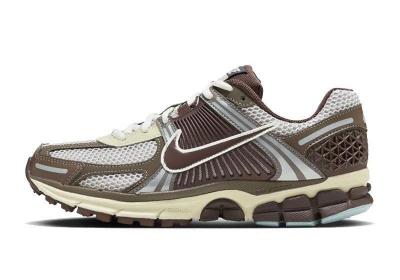 拼多多百亿补贴！NIKE女款跑步鞋低至475元