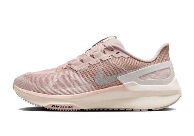NIKE女跑鞋410元抢购
