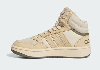 adidas儿童复古篮球鞋热卖