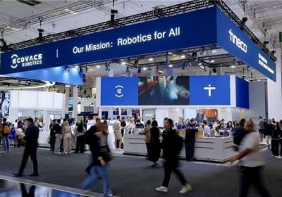 IFA 2025：科沃斯首款无限续航[1]滚筒洗地机器人地宝X11全球亮相