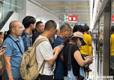 轨道交通资阳线客流破千万 铁轨串起的“双向奔赴”正当时
