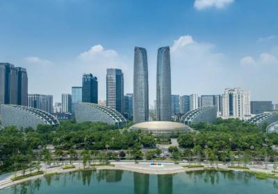 成都高新区民营经济2025半年报： 2.52万户！ 1040.1亿元！