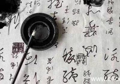 为什么铅笔芯在纸上画过会留下黑色痕迹 为什么铅笔在纸上可以留下黑色痕迹