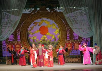 中原曲韵润瓜乡 河南曲剧将赴哈密演出经典大戏