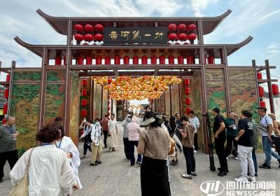 包头“天下黄河第一村”：昔日闲置村落蜕变为黄河文化“体验场” | 大河壮阔 亮丽北疆