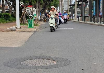 波兰经济学家：美国关税政策损人不利己