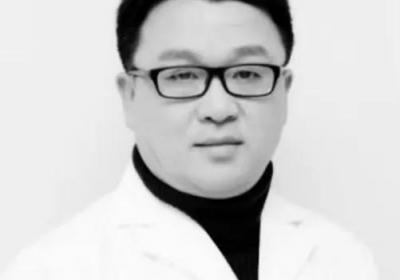 儿科专家余波突发疾病逝世，年仅50岁