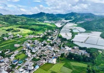 曲靖马龙区：全链条服务优化避暑体验