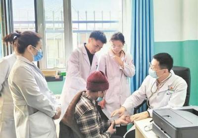 【山海同心 筑梦青海】天津“曼巴”守护牧区群众健康——援青故事17