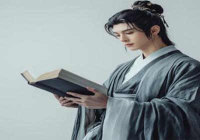 从军行古诗的意思和赏析 从军行表达了什么感情