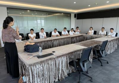 优化后的标题：中建东孚苏州公司组织“预防疾病 关爱健康”讲座