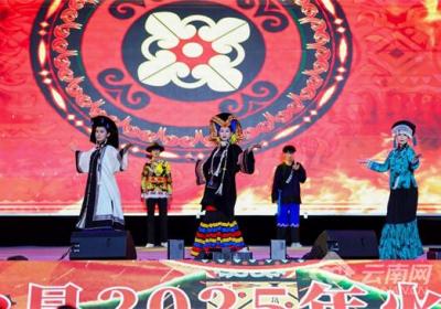 丽江宁蒗2025年“火把节”文艺晚会精彩上演