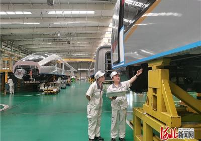 河北省高技能领军人才一线风采｜用40年匠心守护列车安全