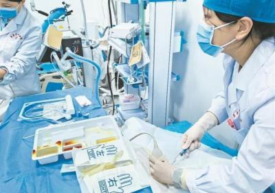 【山海同心 筑梦青海】跨越海拔3000米的仁心接力——援青故事12