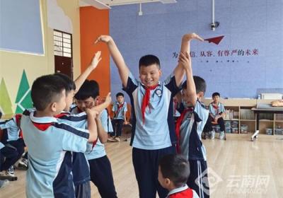 以体育浸润边疆少年成长之花