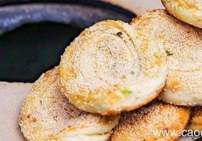 一个普通烧饼的热量