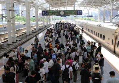 长春站7月1日零时起实行新运行图 长春至北京最快旅行时间为3小时36分