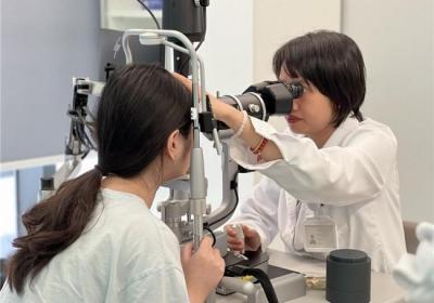 暑假近视矫正总动员：福州普瑞眼科解答眼睛受伤能否手术