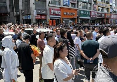 会当凌绝顶！高考语文结束后，他们这么说