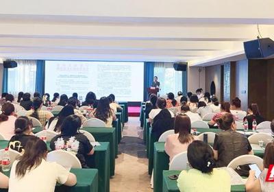 特色托幼路如何走？千名湖南农村幼师在这场培训中寻找答案