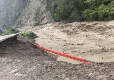 怒江独龙江突降暴雨：中国电信天通卫星架起永不中断的“天路”