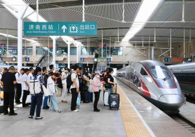国铁济南局端午假期运输今日启动 预计发送旅客390万人次 较去年同期增长2.1%