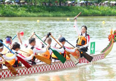端午假期：趣味龙舟赛、海上捕鱼乐、亲子游乐园