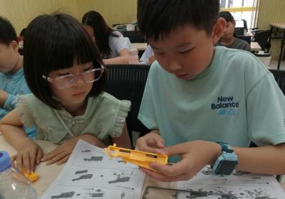 制作智能机器人、打造森林阅读季 北京西图举办2025年科技周系列主题活动