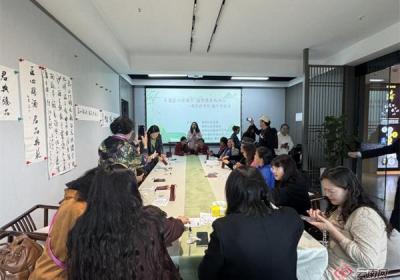 昆明润和社区：非遗匠心迎端午 温情服务践初心