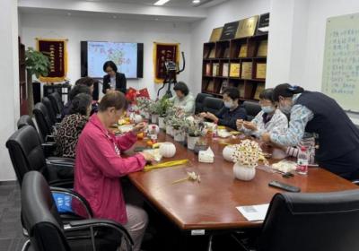 民生银行上海分行母亲节活动：温情传递，爱伴左右