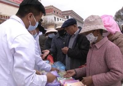 青海同德开展“科学管理体重 拥抱健康人生”主题宣传活动