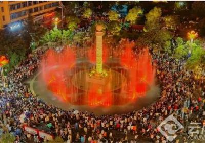 【早安云南·云游】一条长街向奇峰，一日闲居在石林