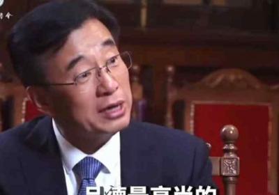 王院士为中国医疗卫生事业做出了伟大贡献