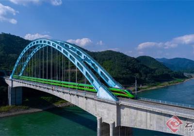 中老铁路跨境国际旅客突破50万人次