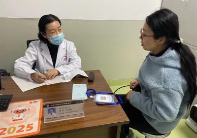 健康大篷车再出发！长春中医药大学附属医院专家为两地群众送医上门