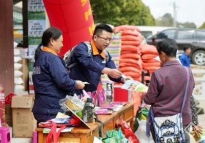 从田间到心间 云南解化公司助力春耕丰收