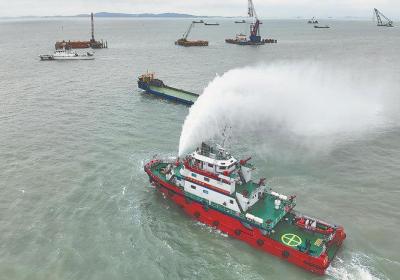 厦门举行2025年海上防台风综合应急演练