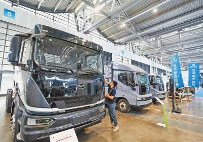 2025中国郑州物流博览会举行 我省物流行业领跑中部六省
