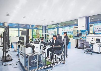 一流大学链动河南