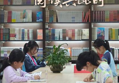 海报丨按下暂停键的1小时 永州全城掀起“沉浸式阅读”热潮